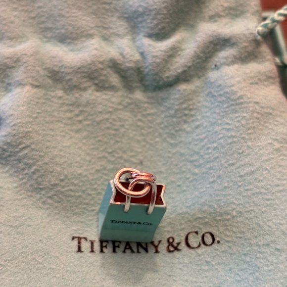 Tiffany&Co - Picture 6 of 9